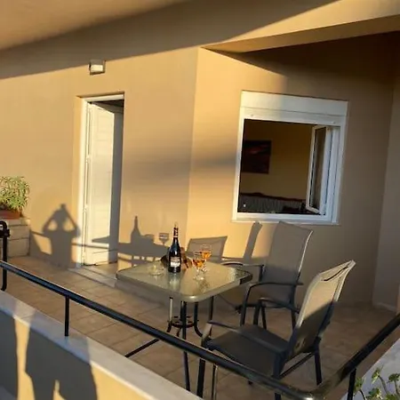 Miros Apts 2 In 50m From The *
